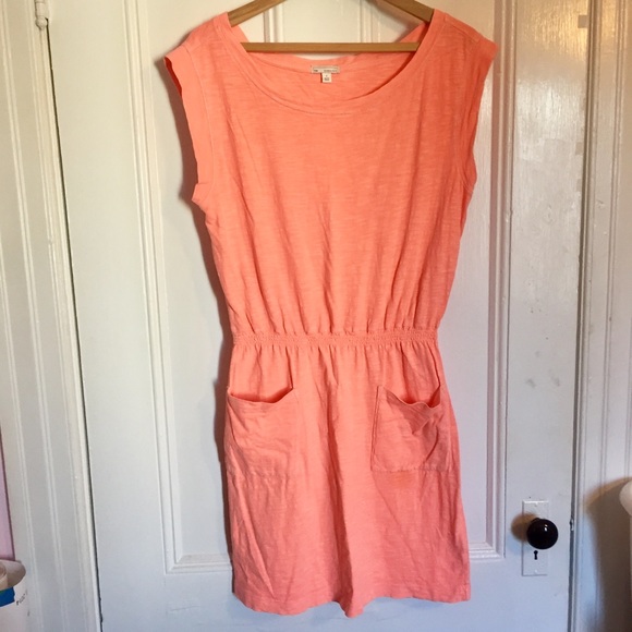 GAP Dresses & Skirts - ✨free when bundled✨ GAP Cotton T-Shirt Dress